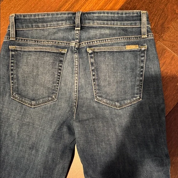 Joe’s Jeans The Iconic mid rise skinny ankle jeans with tulip fringe hem - Picture 8 of 13